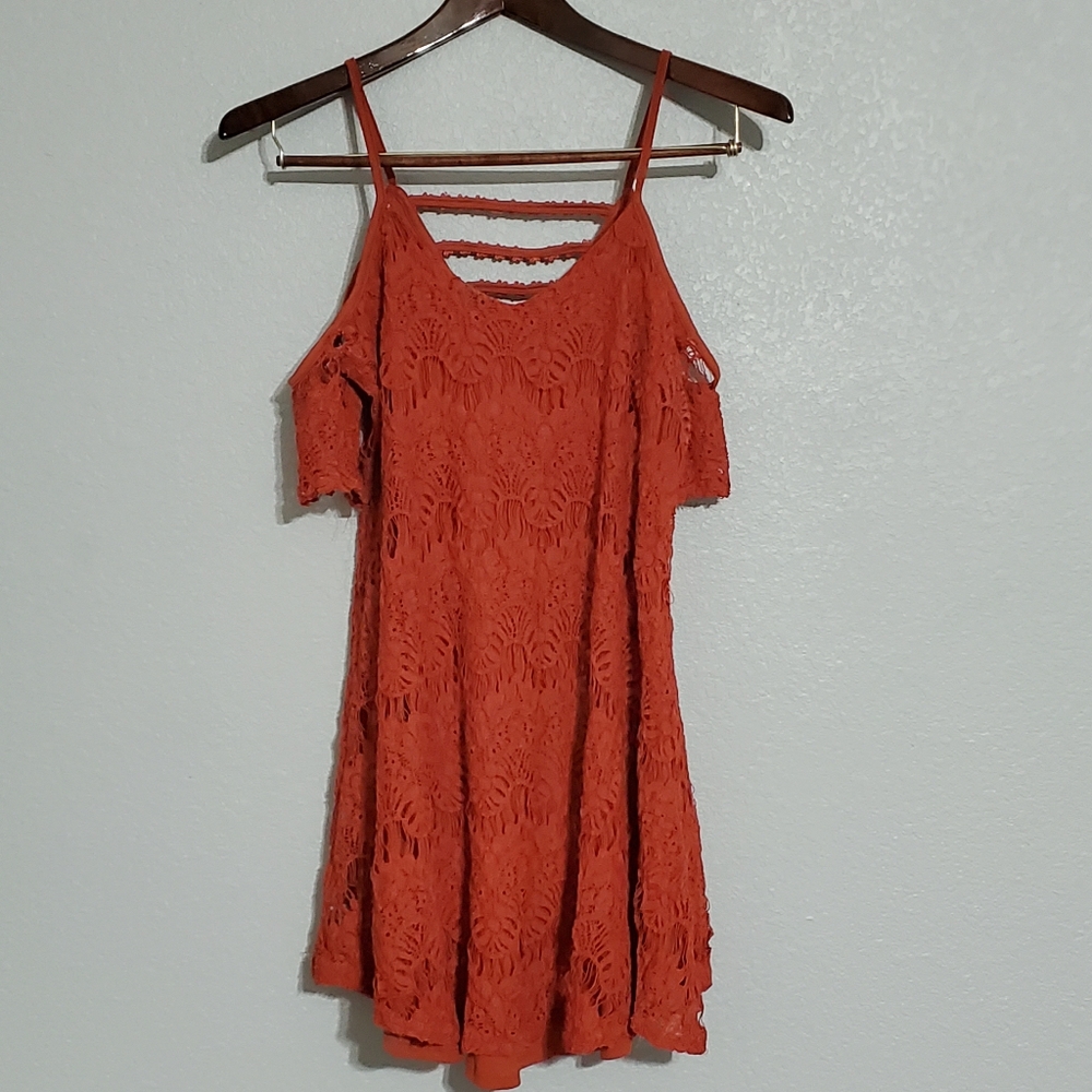 Burnt orange lace cold shoulder tunic